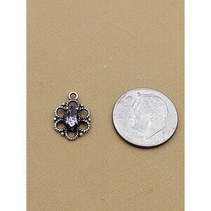 Vintage Small 925 NV Sterling silver Amethyst Pendant